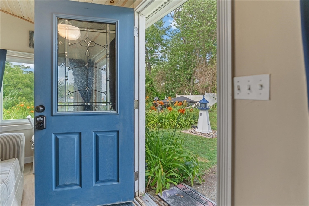 15 Charles St Property Photo 1