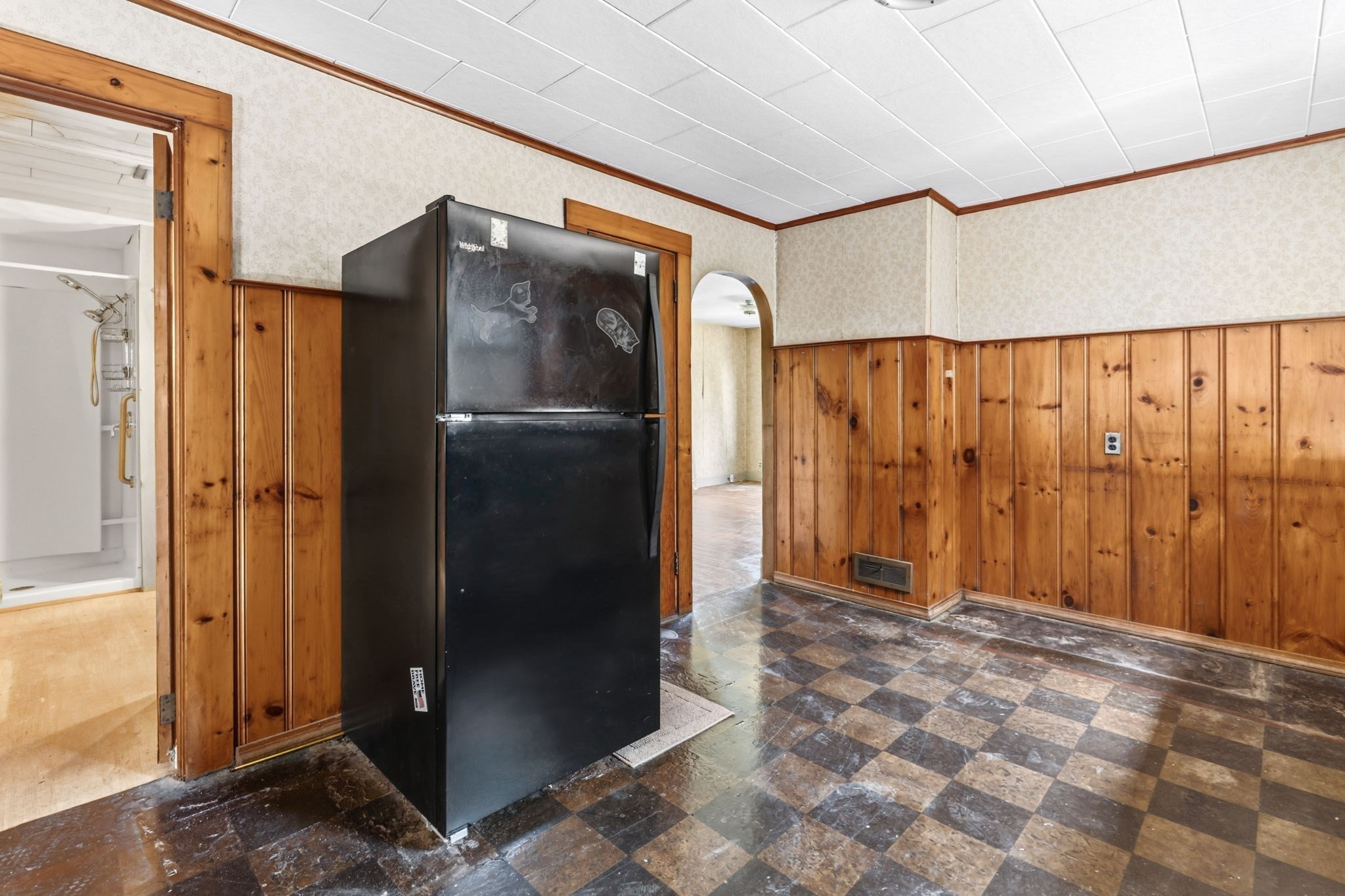 8 Underwood Ave Property Photo 14