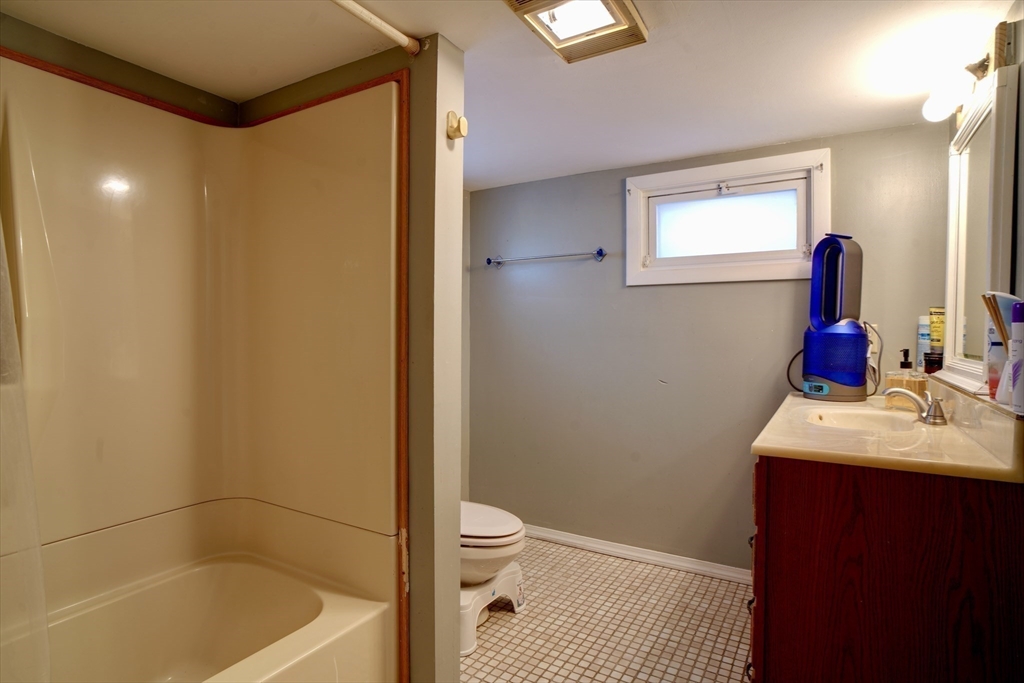 79 Pratt Ave Property Photo 30