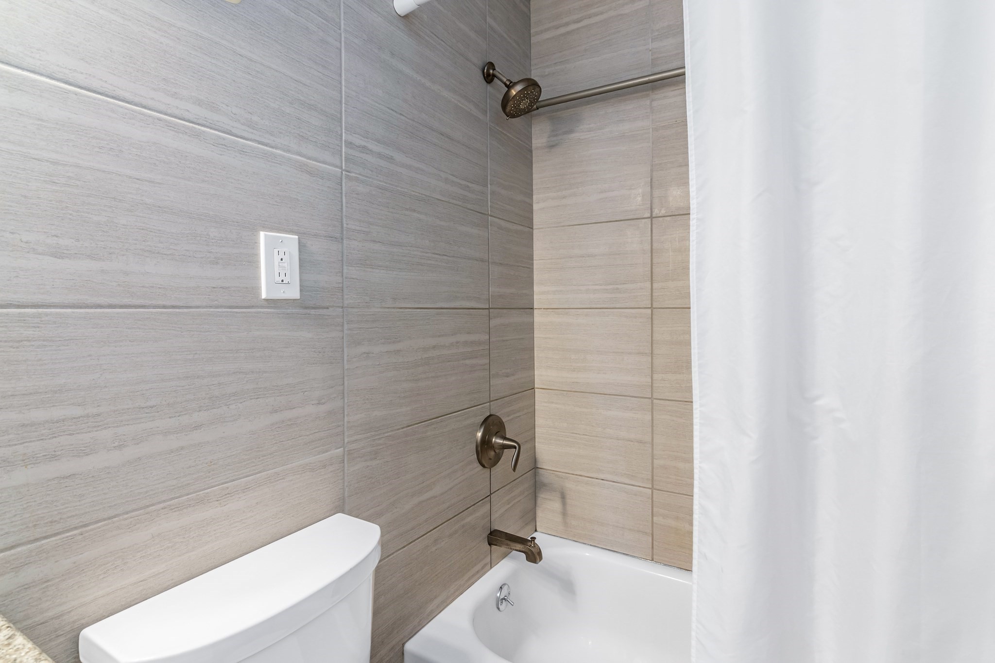 31 Symonds St # 18 Property Photo 18