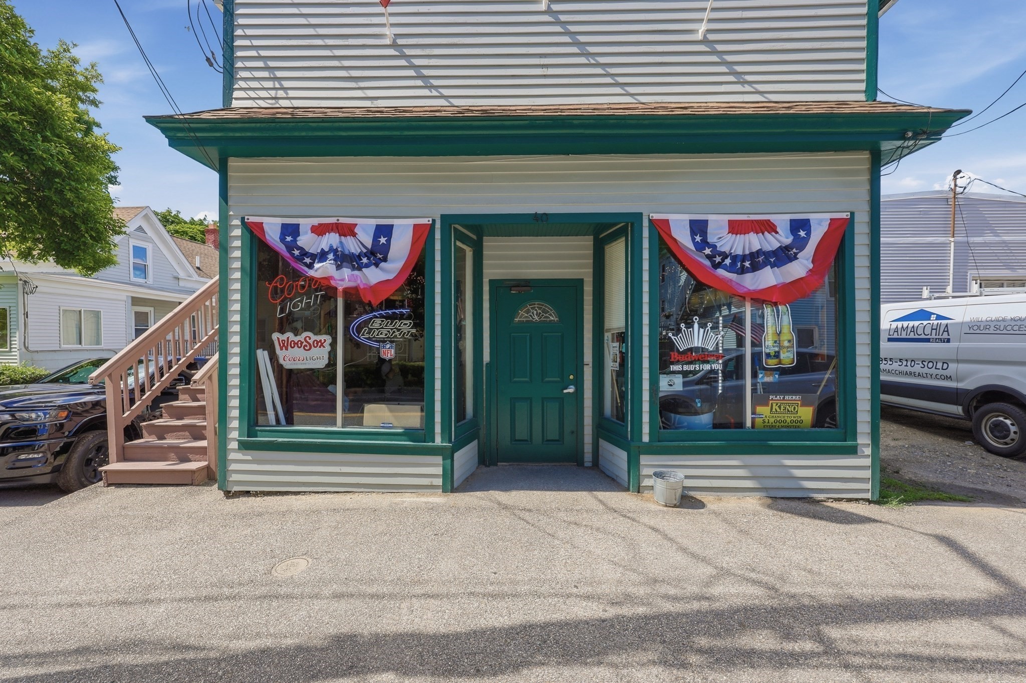 40 Chestnut Street Property Photo 2