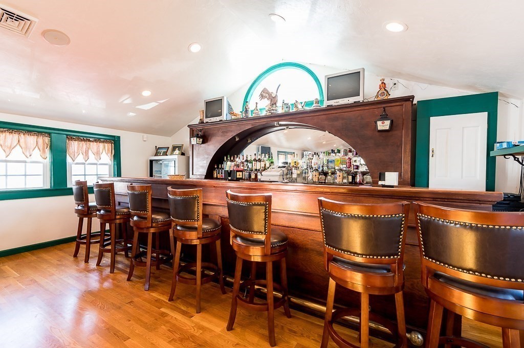 40 Chestnut Street Property Photo 13