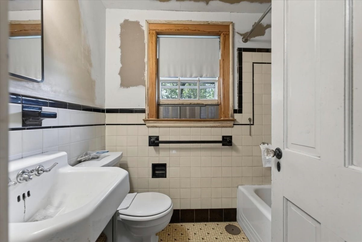 25 Leland Rd Property Photo 15