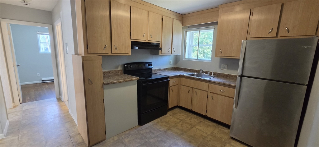 5 Waldemar Ave # 3 Property Photo 1