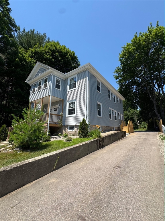 55 May Ave Property Photo 1