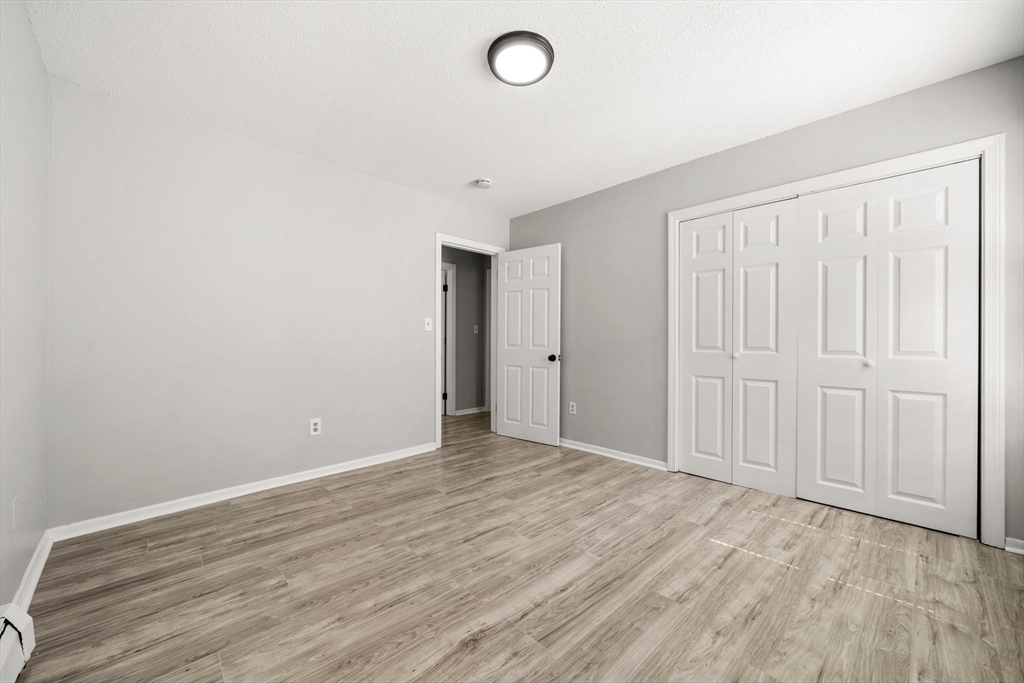 35 Pond St Property Photo 14