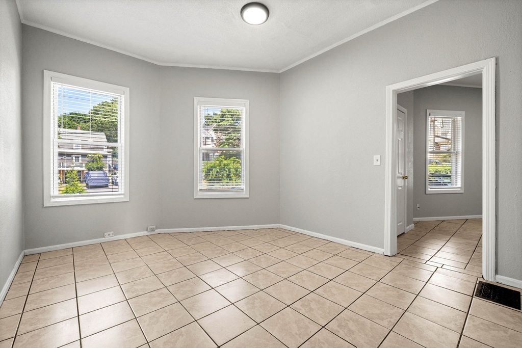 35 Pond St Property Photo 23