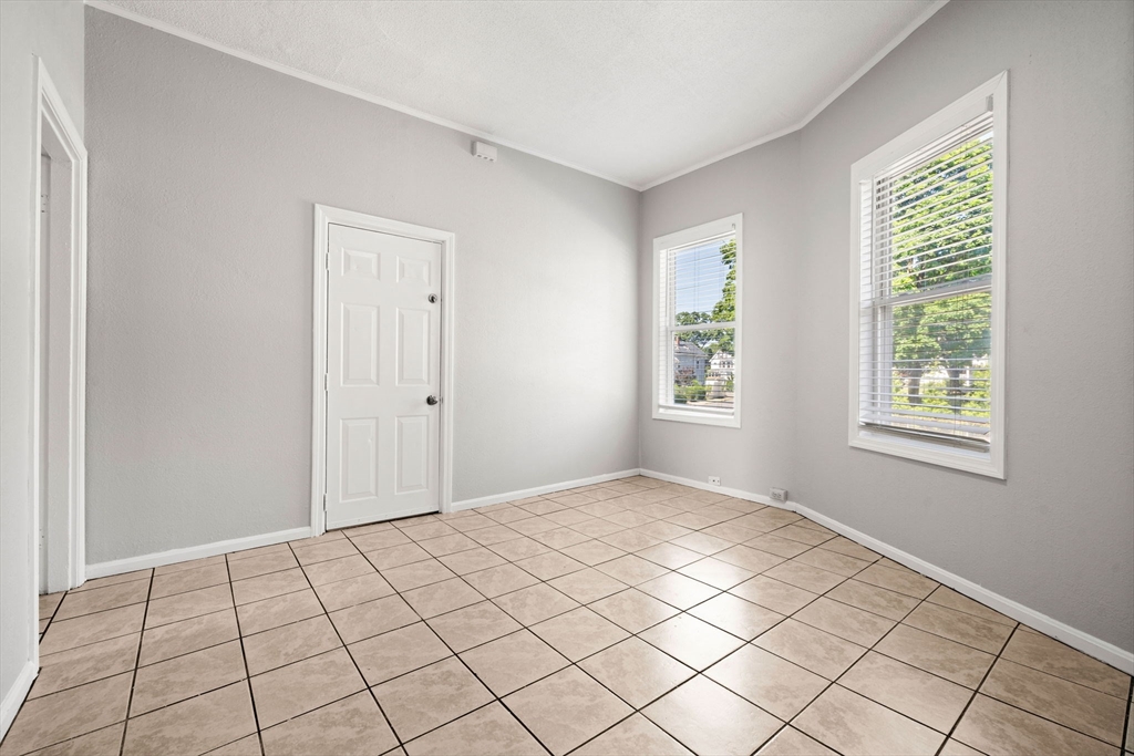 35 Pond St Property Photo 24