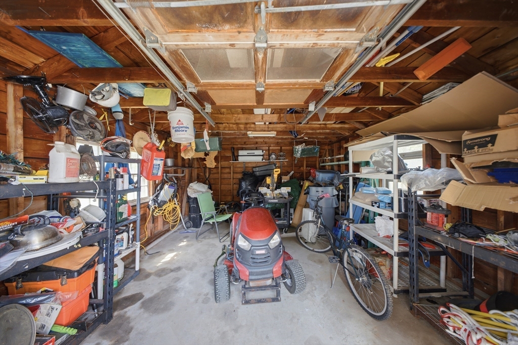 62 Pleasant St Property Photo 33