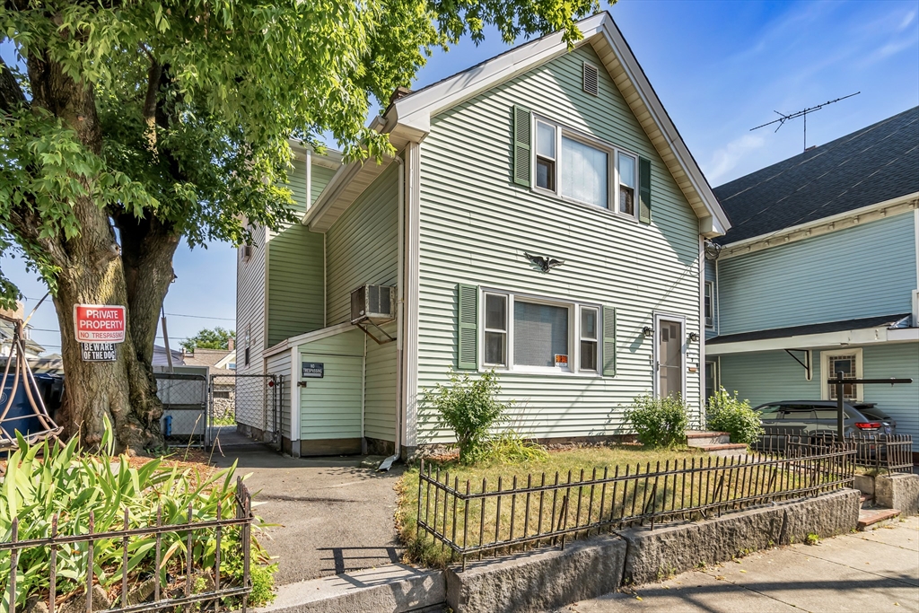 378 Haverhill St Property Photo 1
