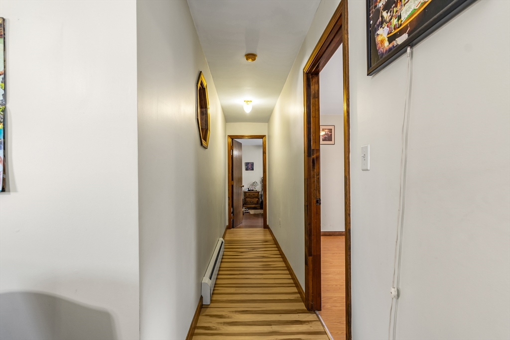378 Haverhill St Property Photo 8