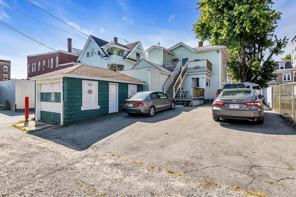 378 Haverhill St Property Photo 20
