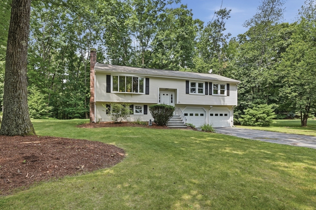 36 Valentine Rd Property Photo 1