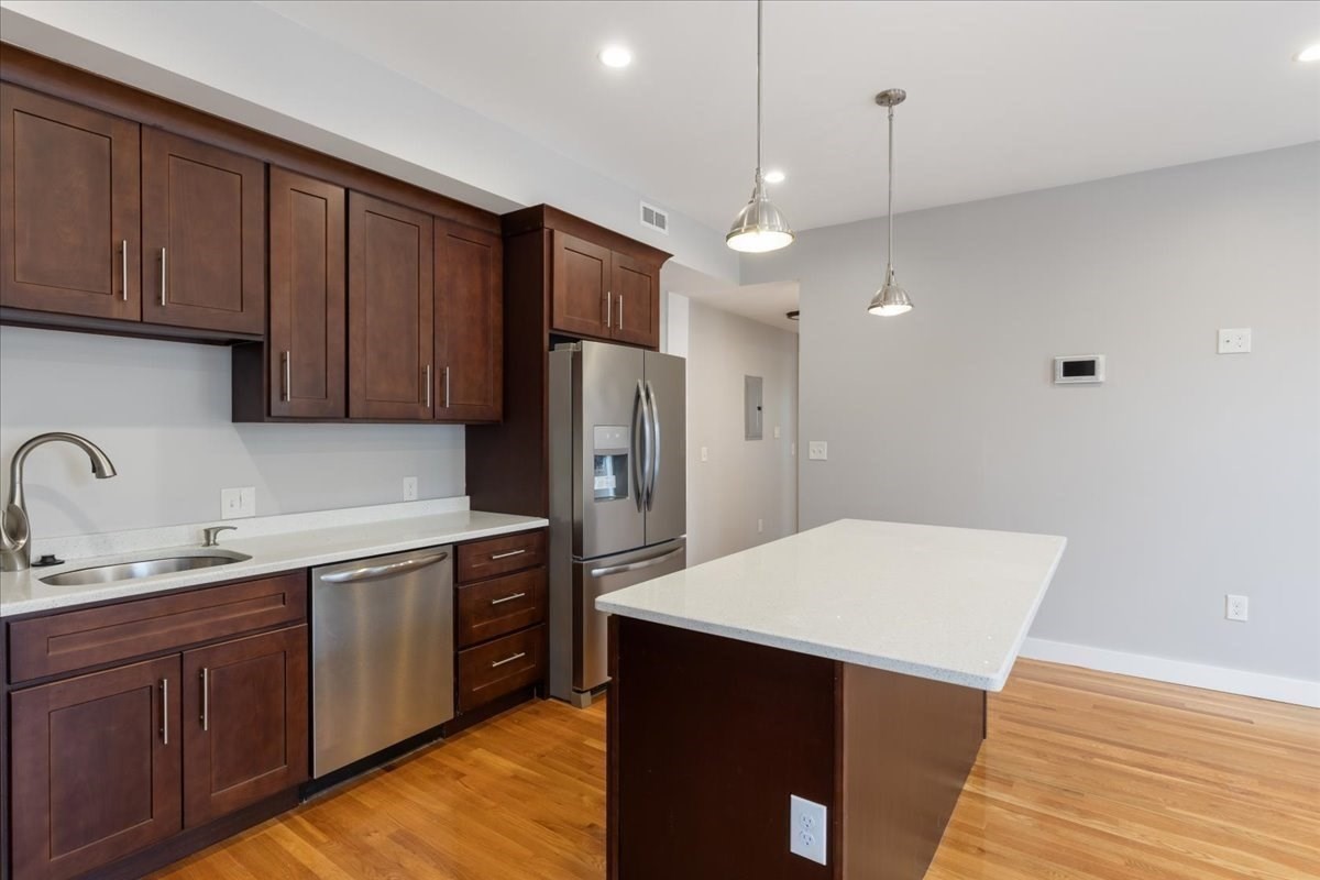 151 Clark Street # 1p Property Photo 1