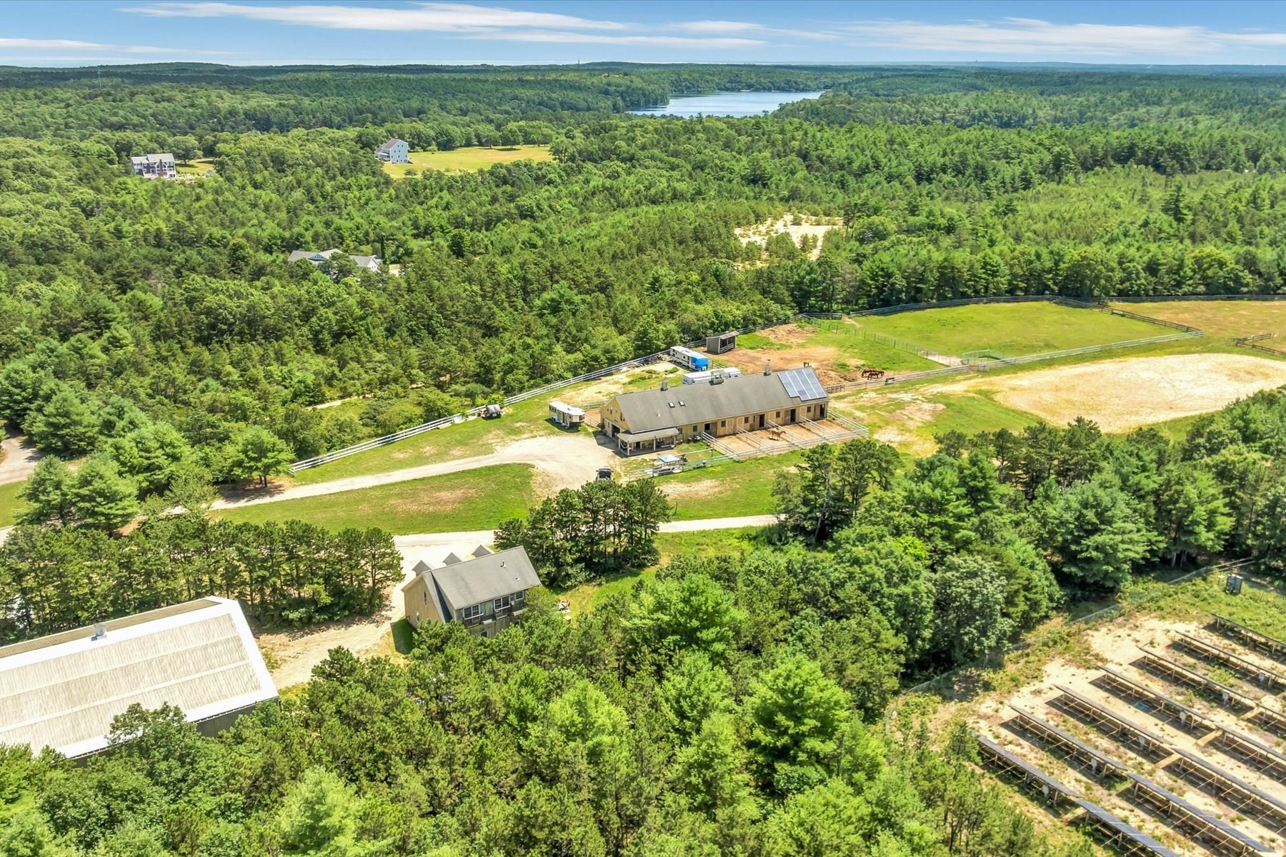 9 Riesling Property Photo 10