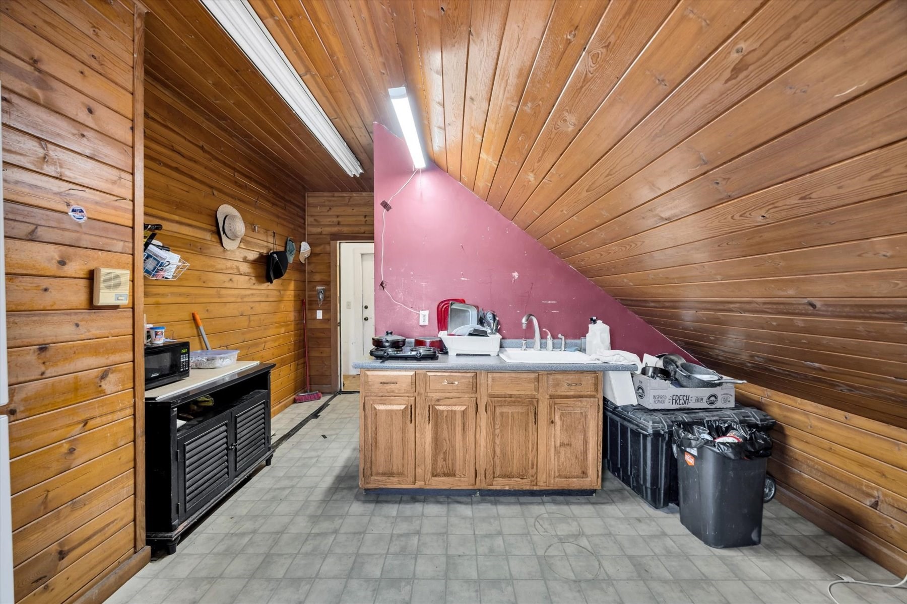9 Riesling Property Photo 28