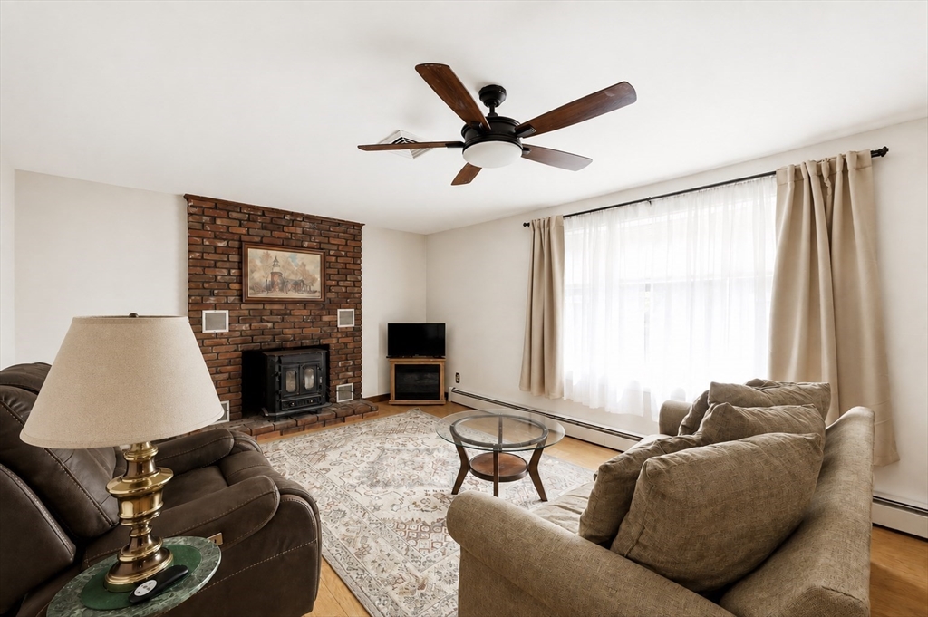 297 Montgomery Road Property Photo 5