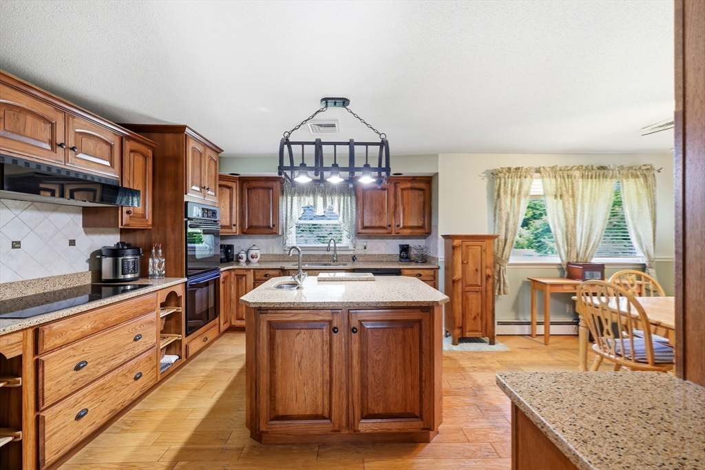 297 Montgomery Road Property Photo 11