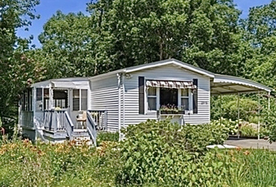 29-5 South Meadow Village Property Photo 2