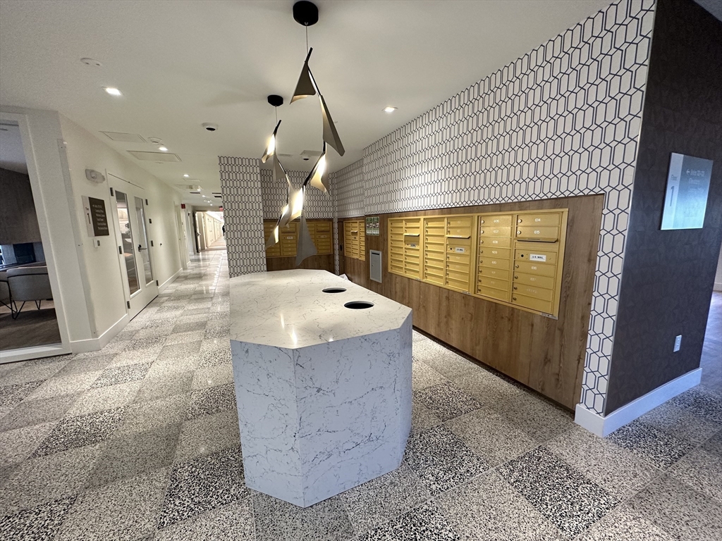 250 Cente # 510 Property Photo 12