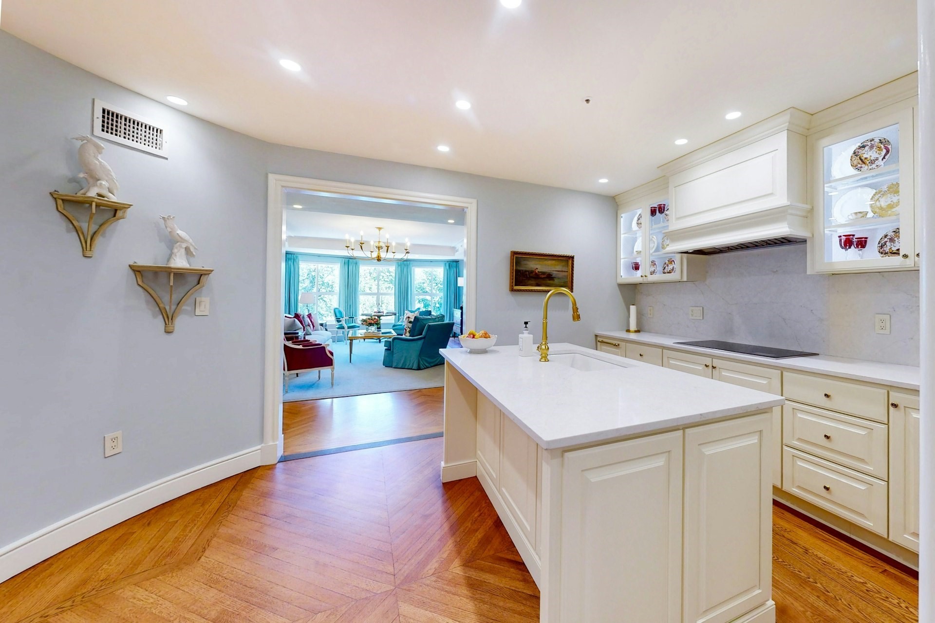 300 Boylston St # 601 Property Photo 10