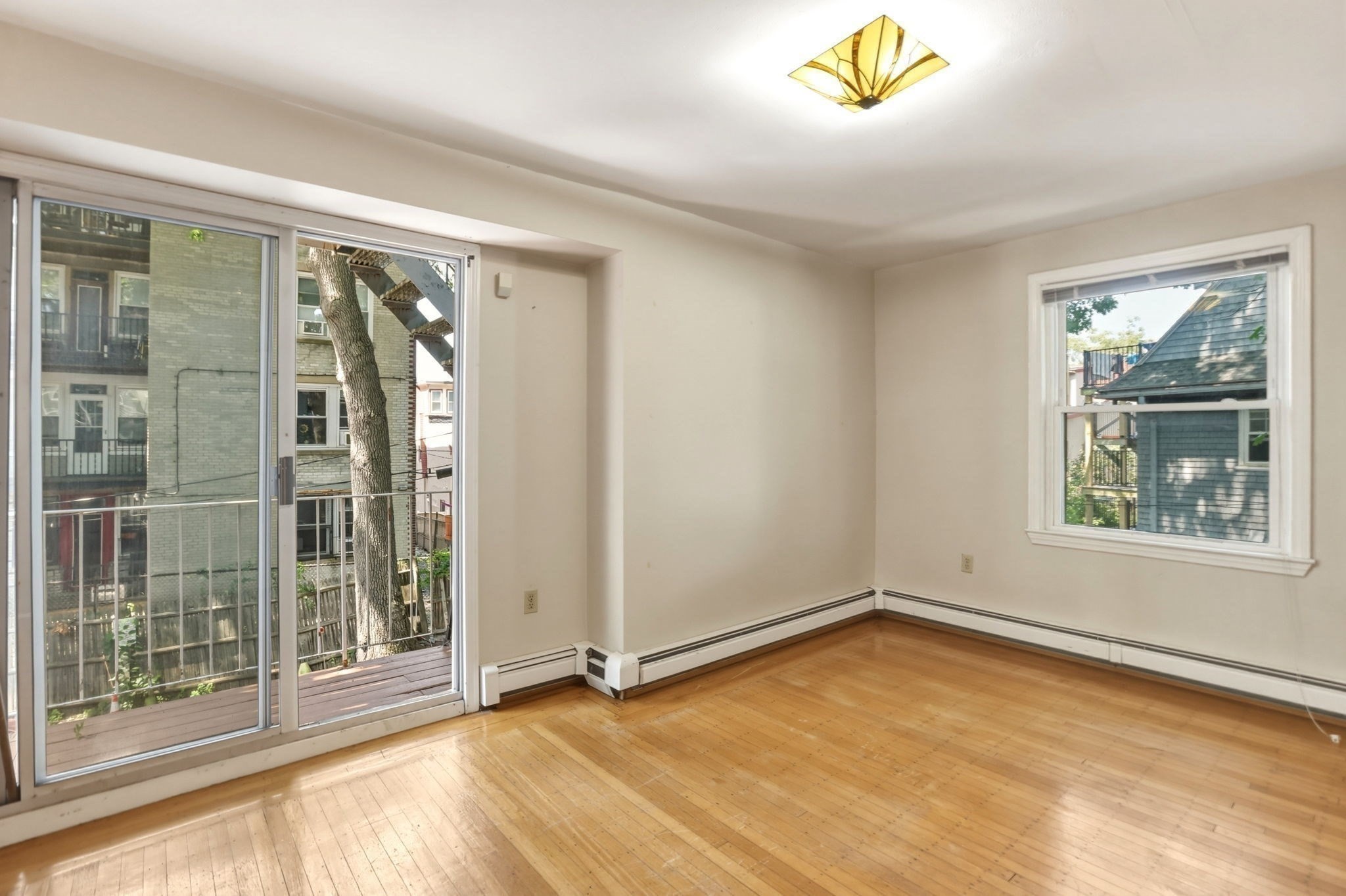 127 Kilsyth Rd # 3 Property Photo 18