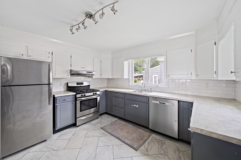 50 Standish Avenue Property Photo 6