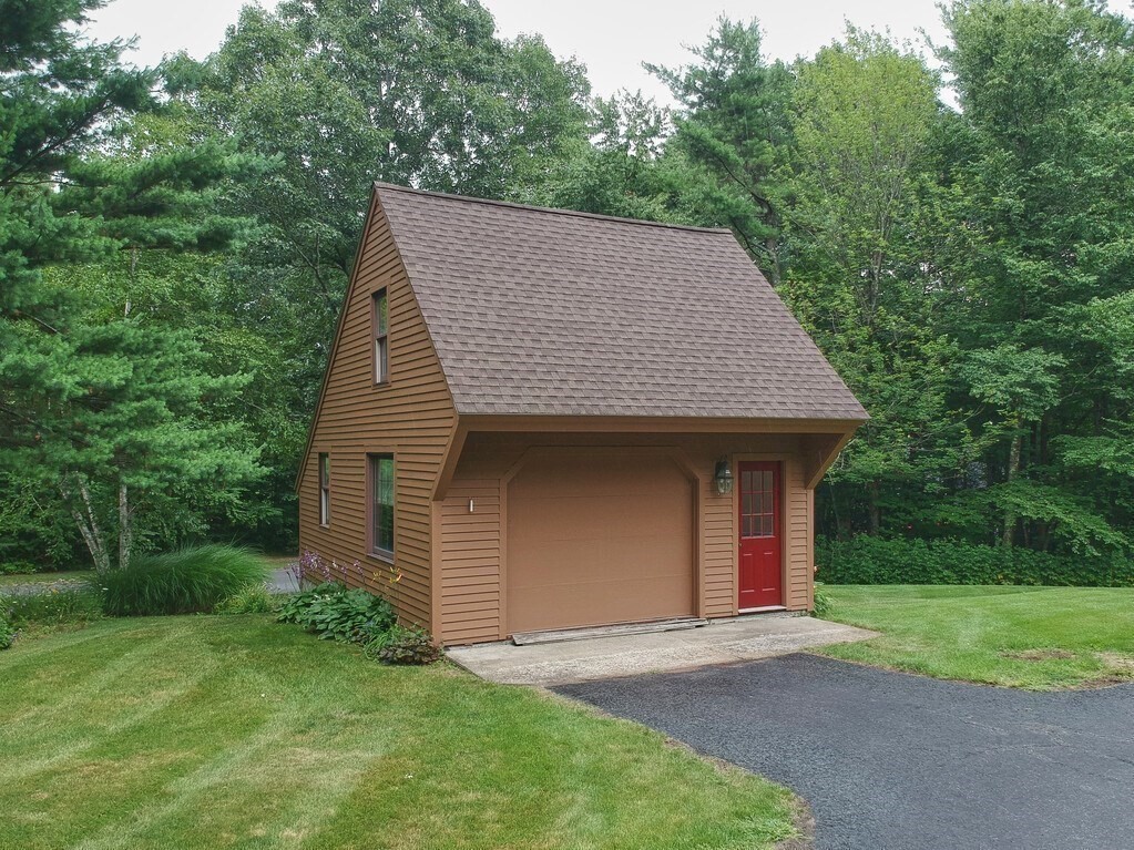 22 Oak Cir Property Photo 32