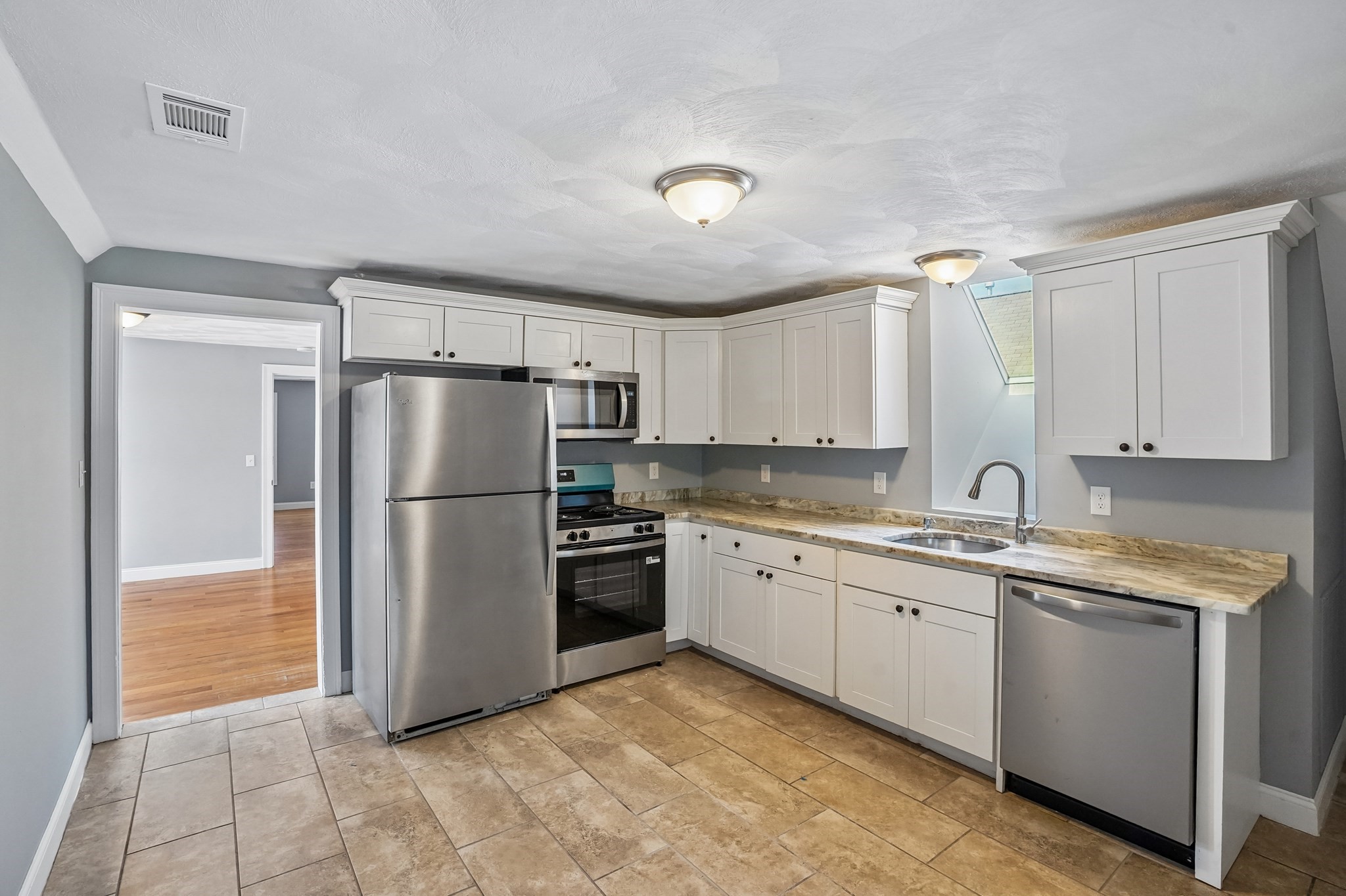 9 Porter Street # 3 Property Photo 11