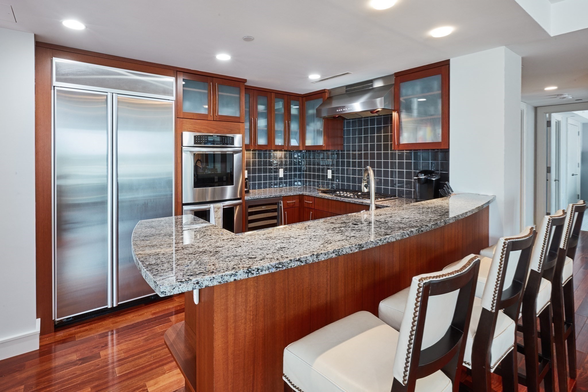 3 Battery Wharf # 3505 Property Photo 10