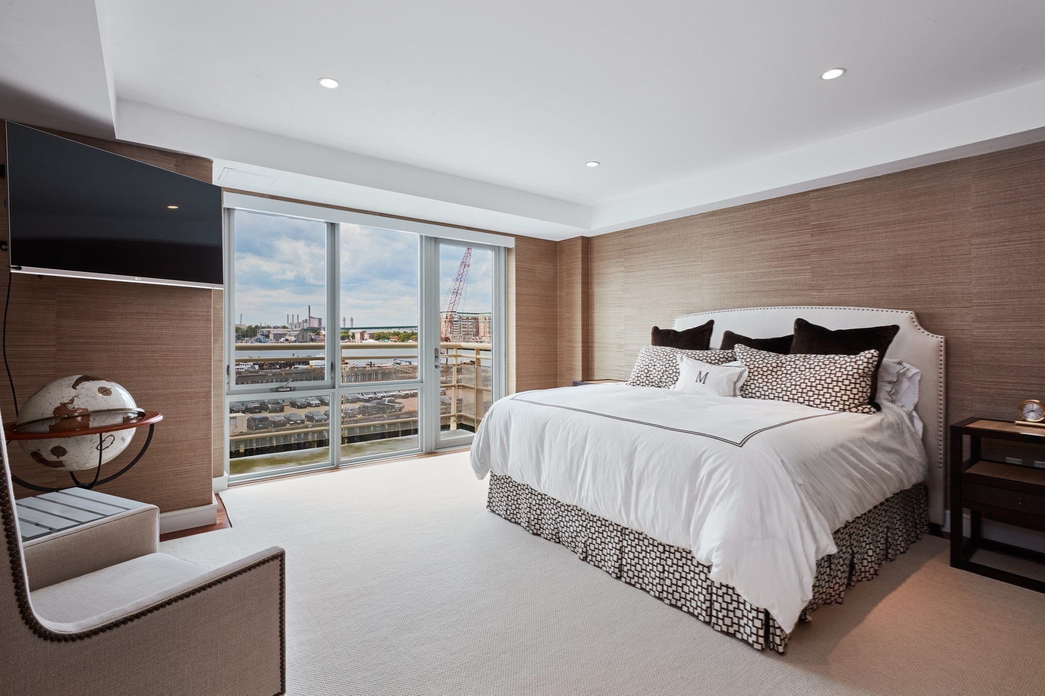 3 Battery Wharf # 3505 Property Photo 14