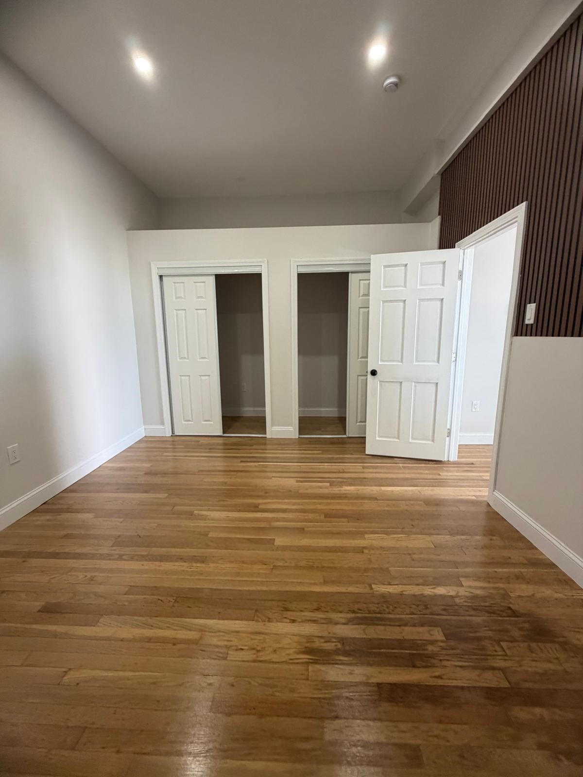 331 Proctor Avenue # 1 Property Photo 11