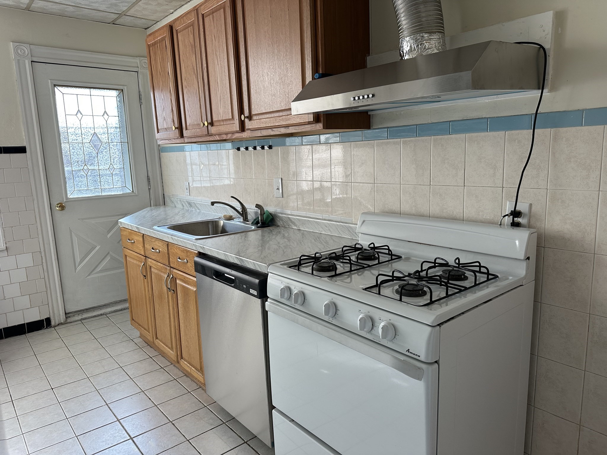 3 Linden St # 2 Property Photo 5