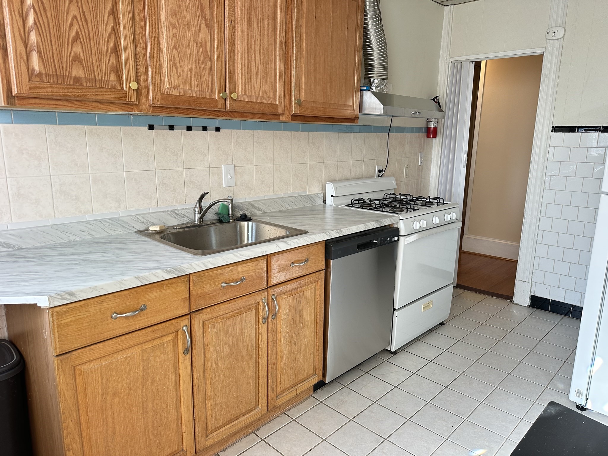 3 Linden St # 2 Property Photo 6