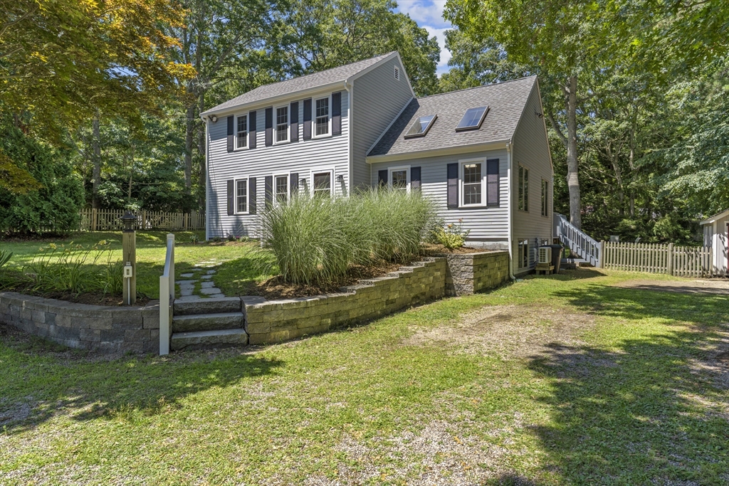 251 Acapesket Rd Property Photo 1
