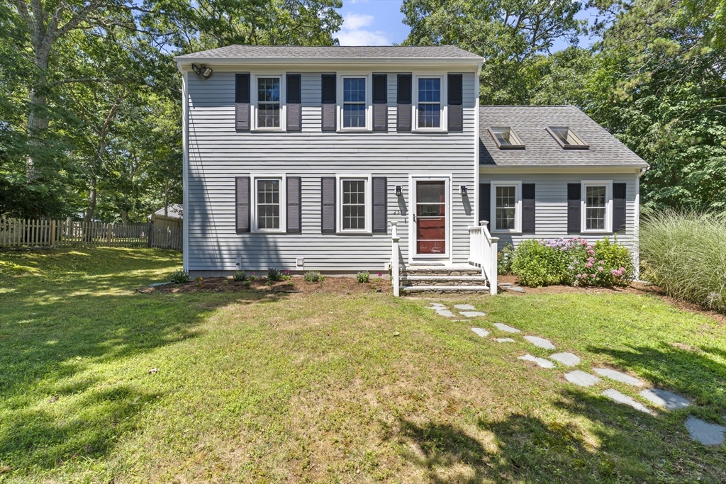 251 Acapesket Rd Property Photo 2