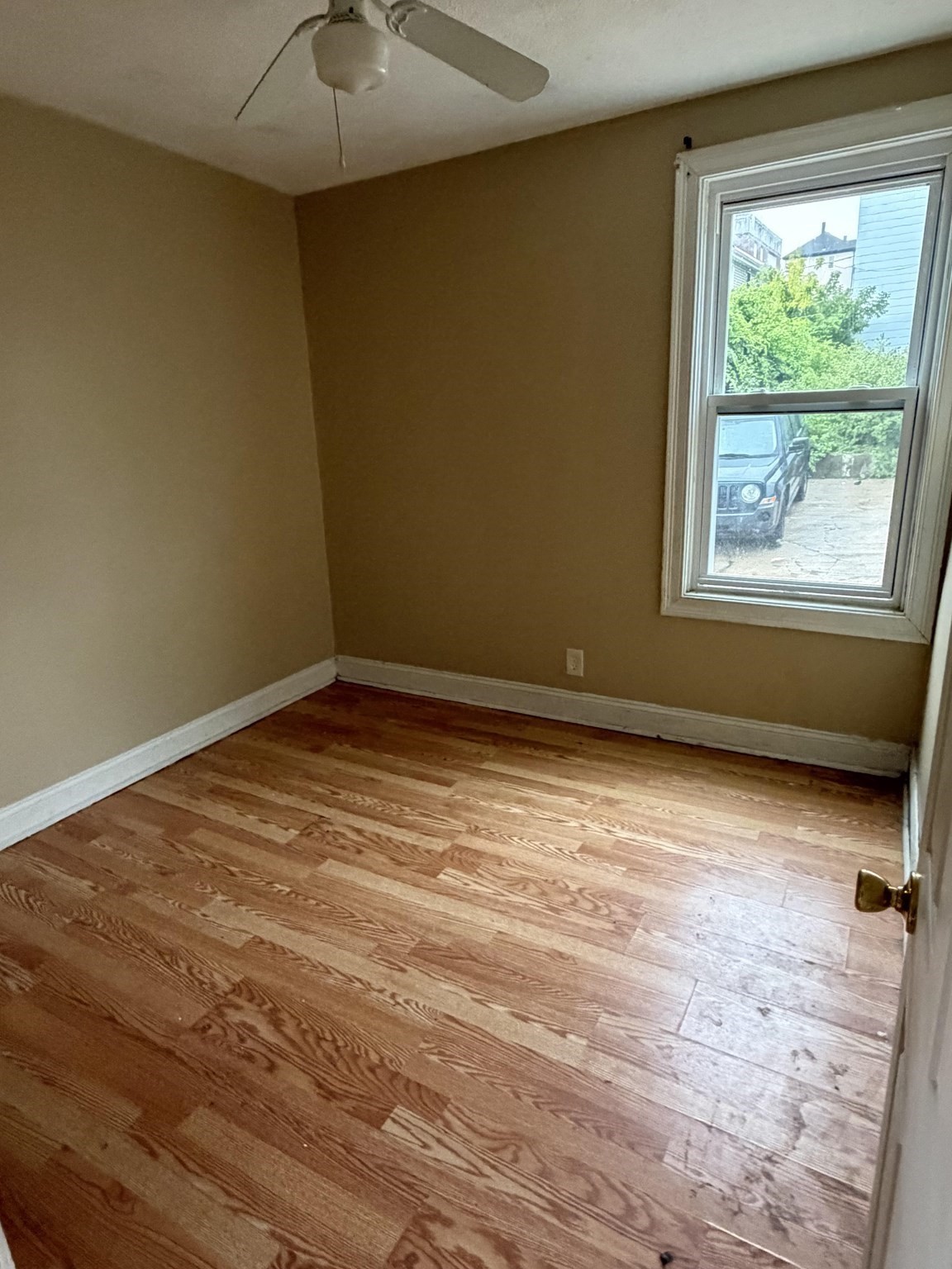 248 Eagle Street # 1e Property Photo 5