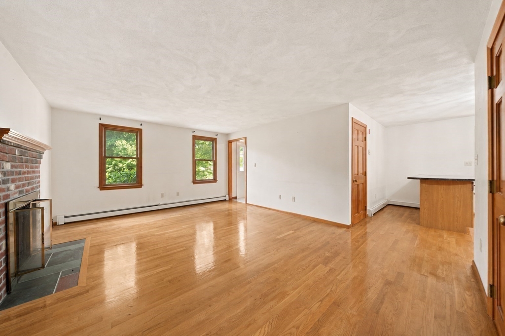 5 Windemere Dr Property Photo 8