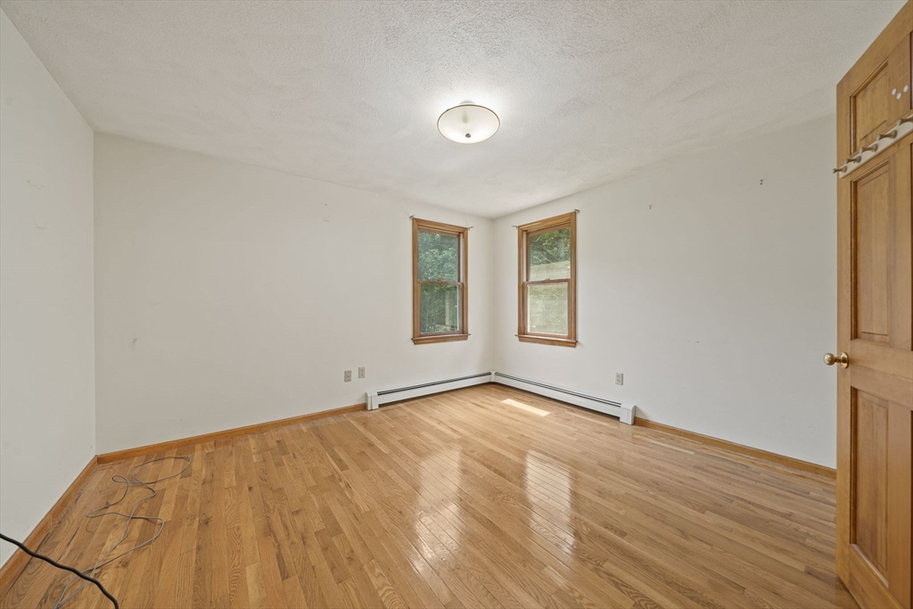 5 Windemere Dr Property Photo 23