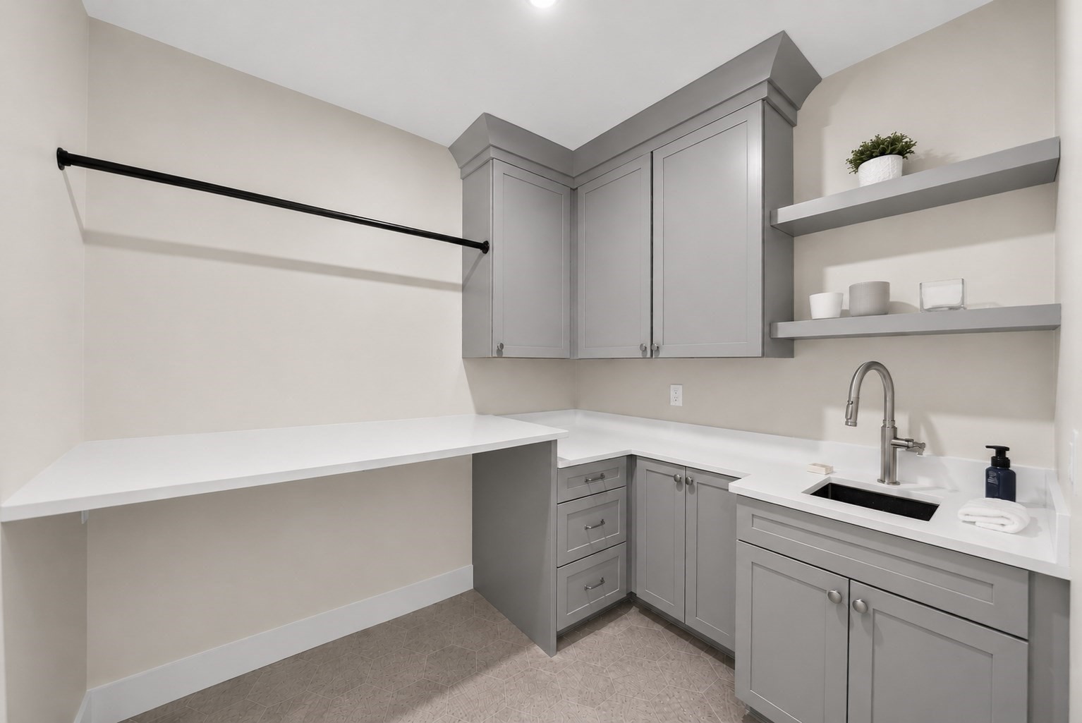 11 Viking Road Property Photo 18