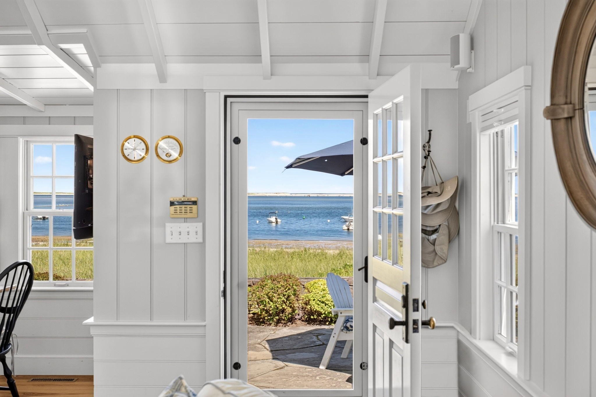 166 Shore Road Property Photo 10