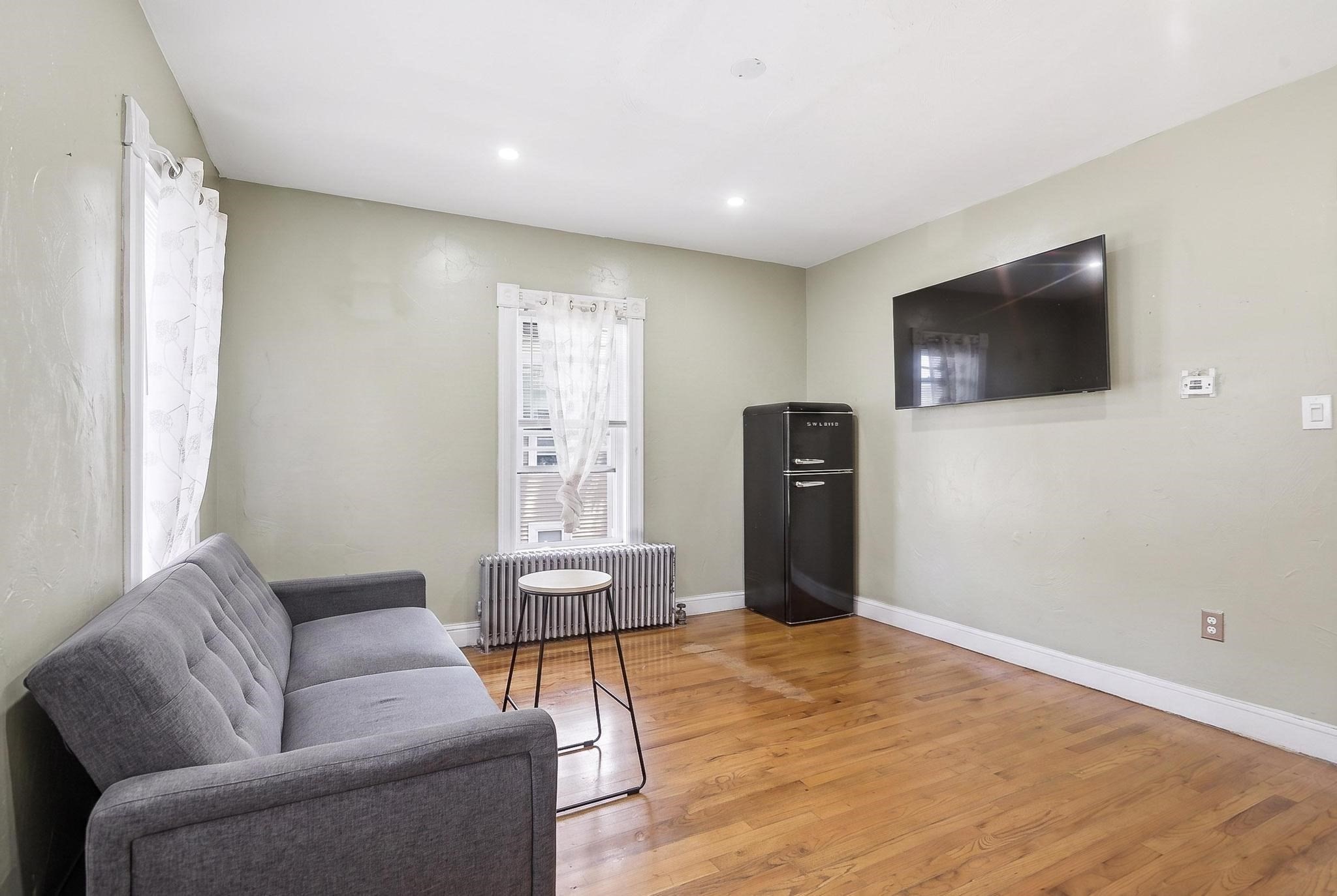 132 Huntington St Property Photo 21