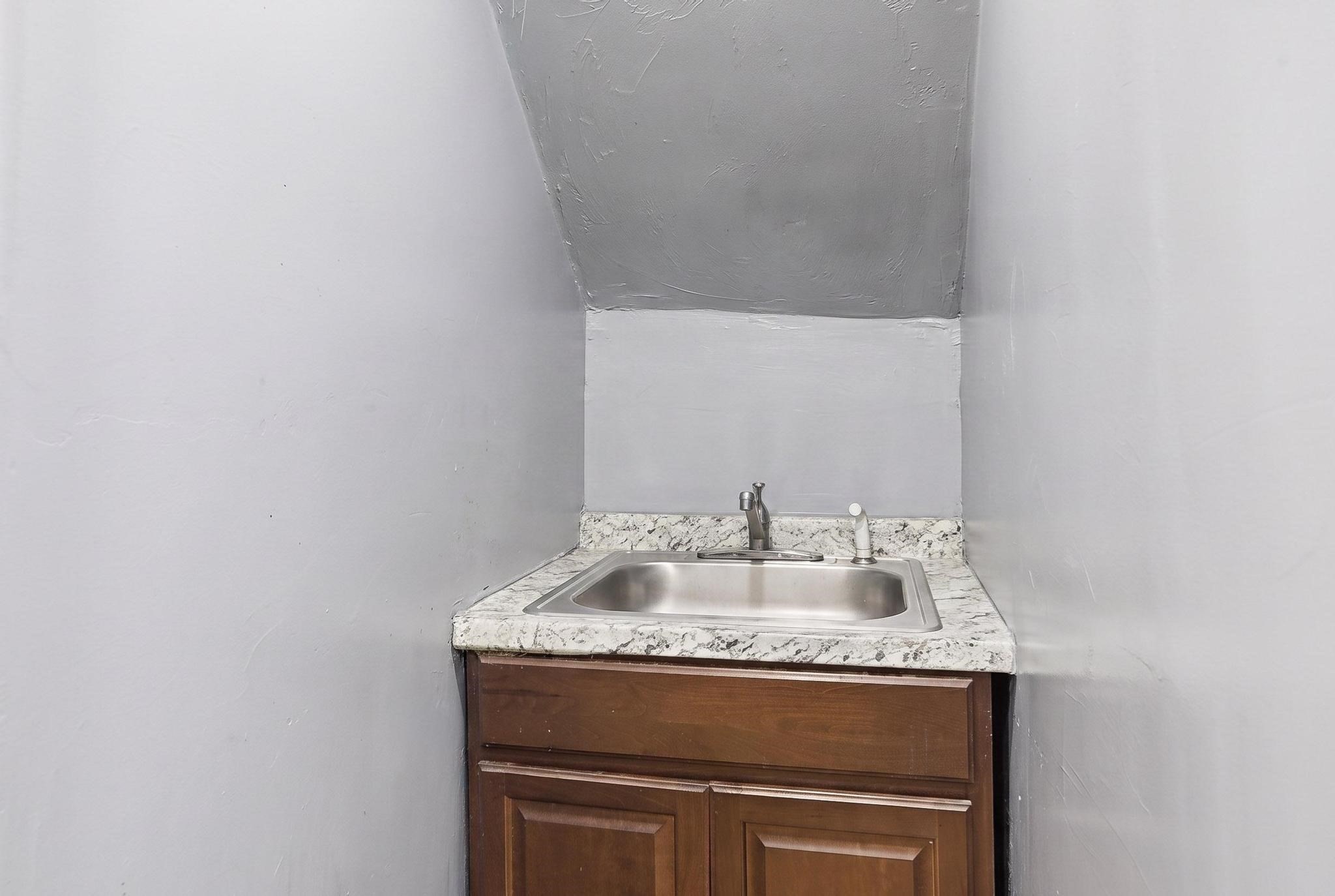 132 Huntington St Property Photo 32