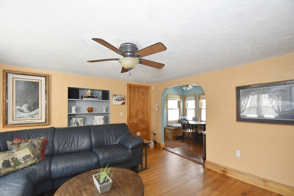 15 Madison Street Property Photo 16