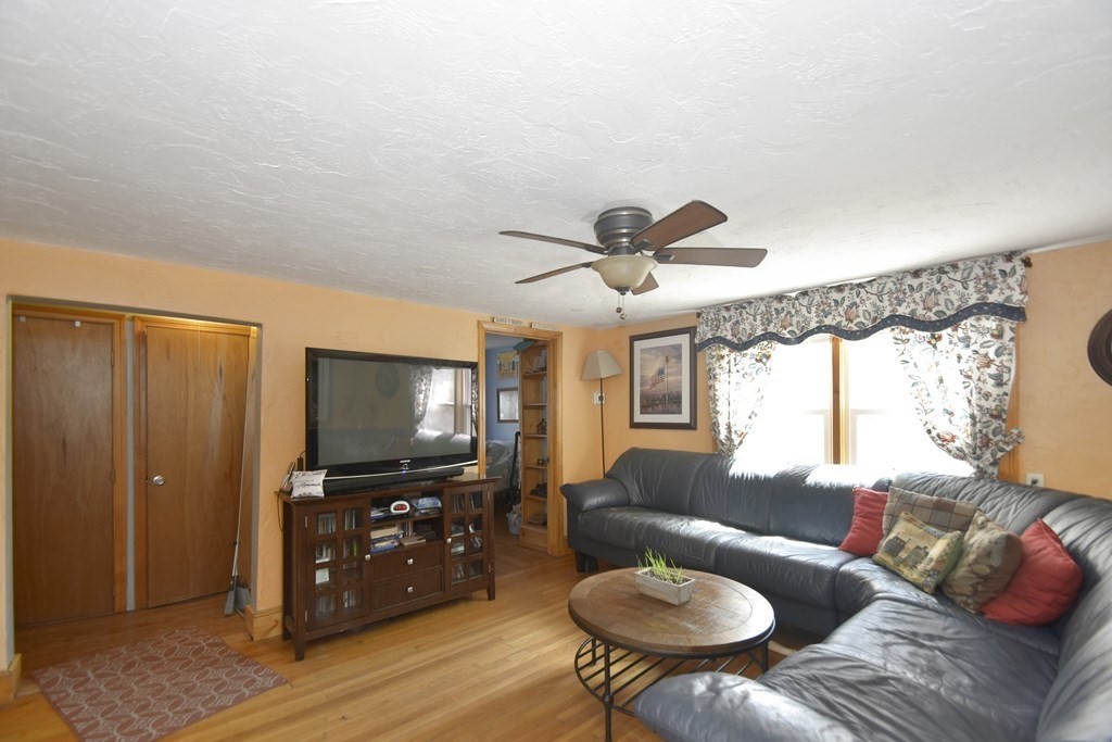 15 Madison Street Property Photo 17