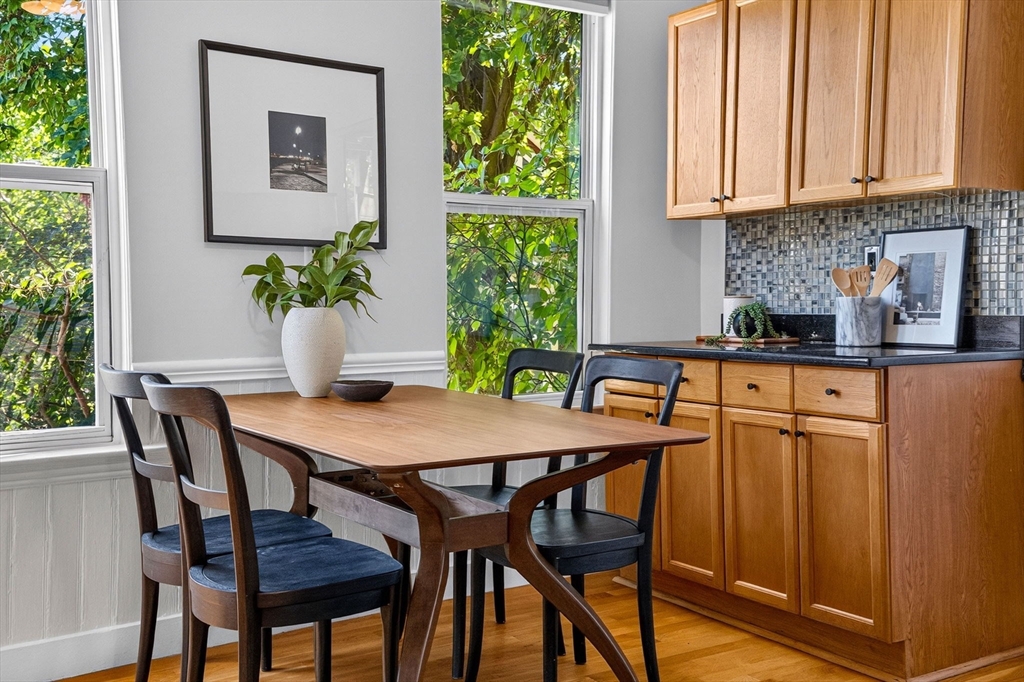 6 Kenney St # B Property Photo 10