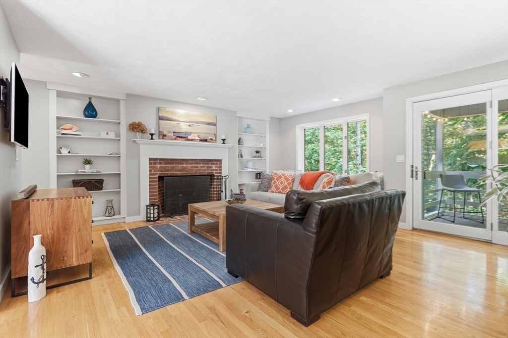 15 Larch Road Property Photo 17
