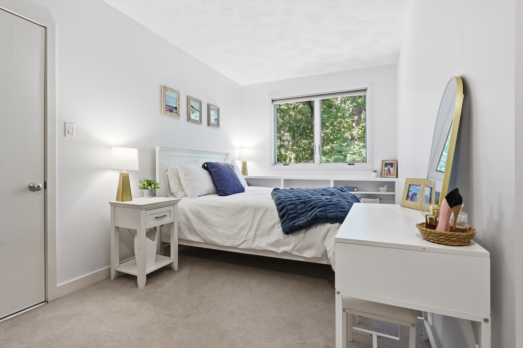 15 Larch Road Property Photo 31