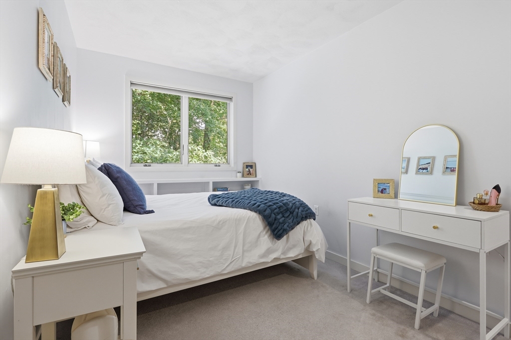 15 Larch Road Property Photo 32