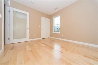 335 West 2nd # 8 Property Photo 6